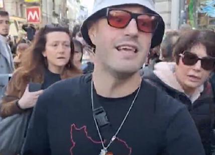 Membro brigata ebraica accoltellato a Milano: "È pulizia etnica". VIDEO